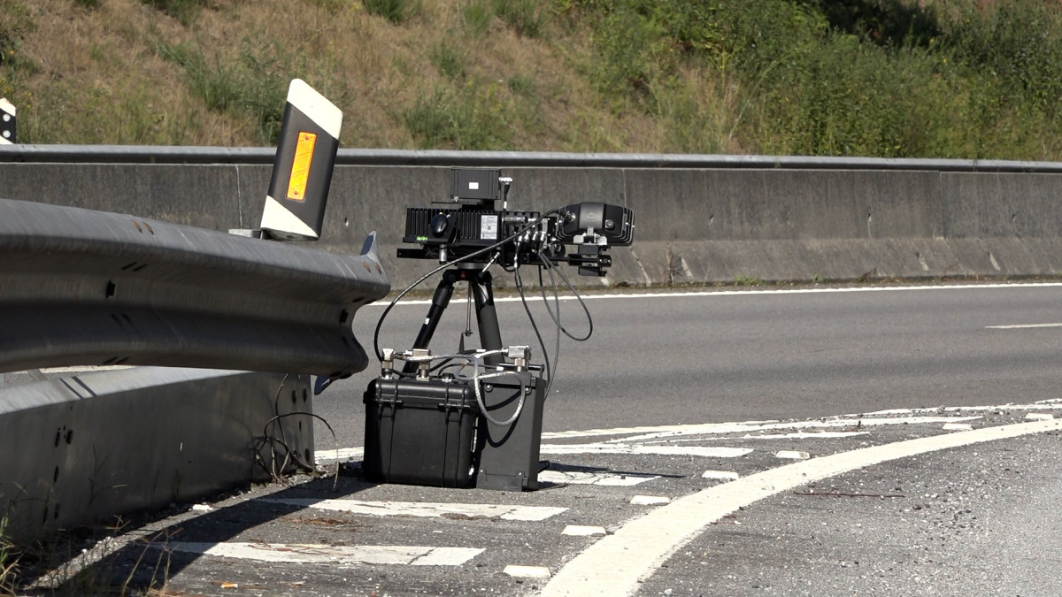psp agente transito policia radar operacao velocidade estrada