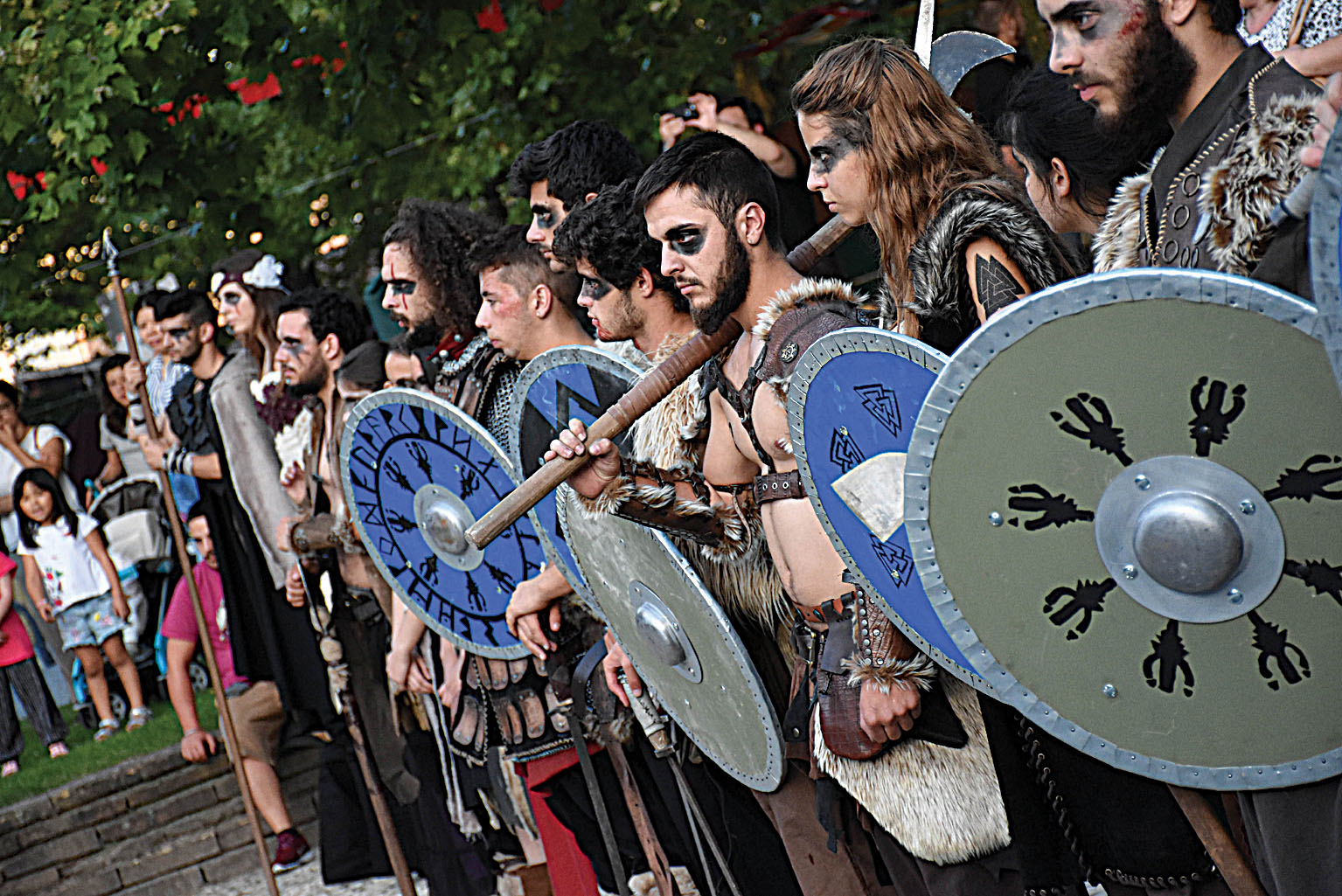 FEIRA MEDIEVAL E VIKING PODE SER ANUAL