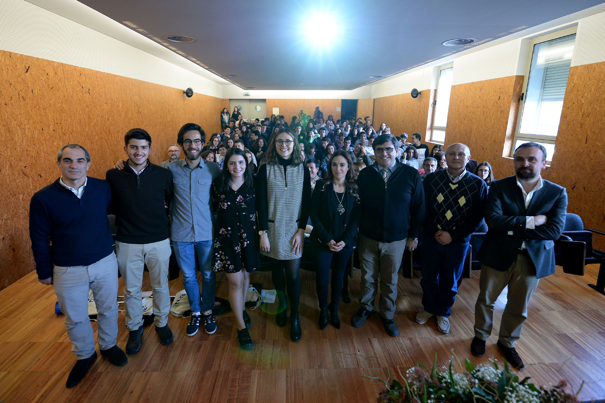 ALUNOS DA CAMILO DISTINGUIDOS COM TRABALHO SOBRE CAMPOS ELETROMAGNÉTICOS E A SAÚDE