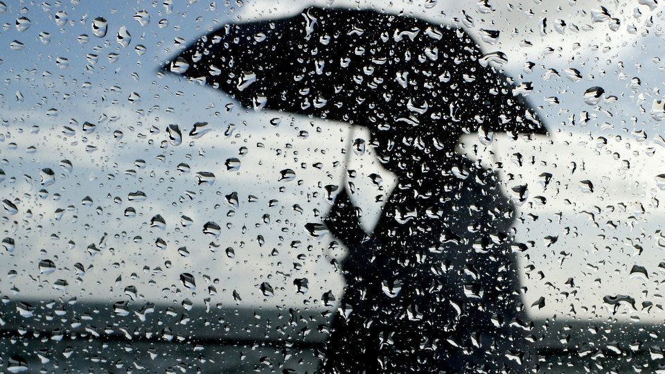 “Gisele” traz chuva e vento forte