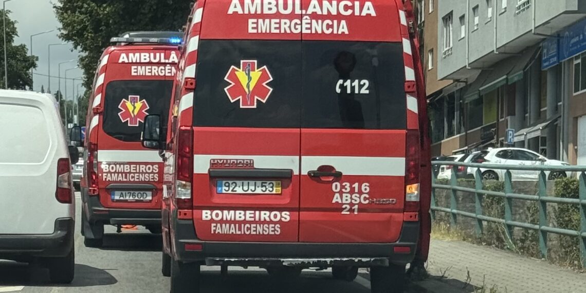 Famalicão: Colisão entre viaturas na Av. 9 de Julho