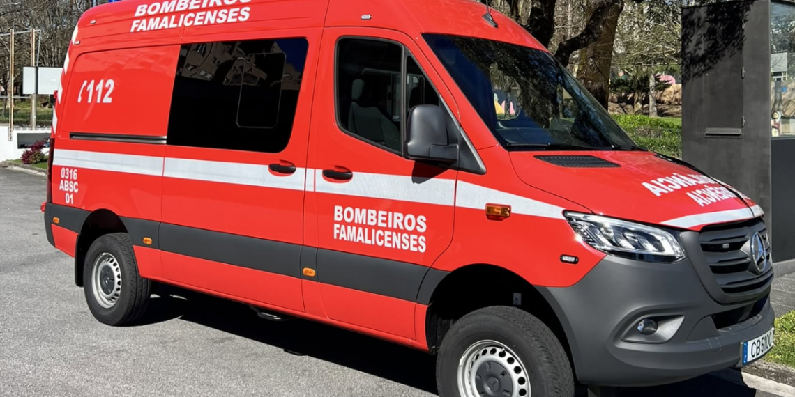 Famalicão: Um ferido em colisão na Avenida Carlos Bacelar