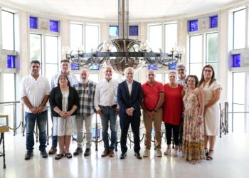 Famalicão: Mário Passos recebe emigrantes que regressam a ‘casa’ neste mês de agosto