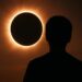 Óculos gratuitos para ver o eclipse: “Stock vai ser reforçado nas próximas horas”