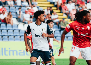 Famalicão: Mathis Jangeal soma os primeiros minutos pela equipa principal