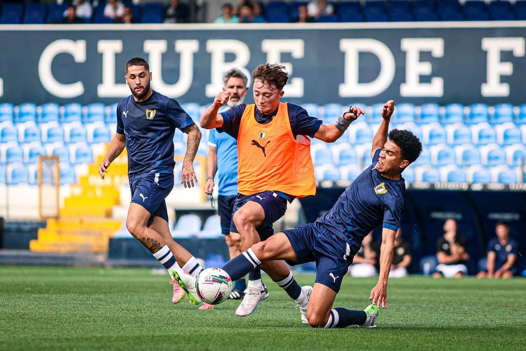 Famalicão: Seniores vencem sub-23