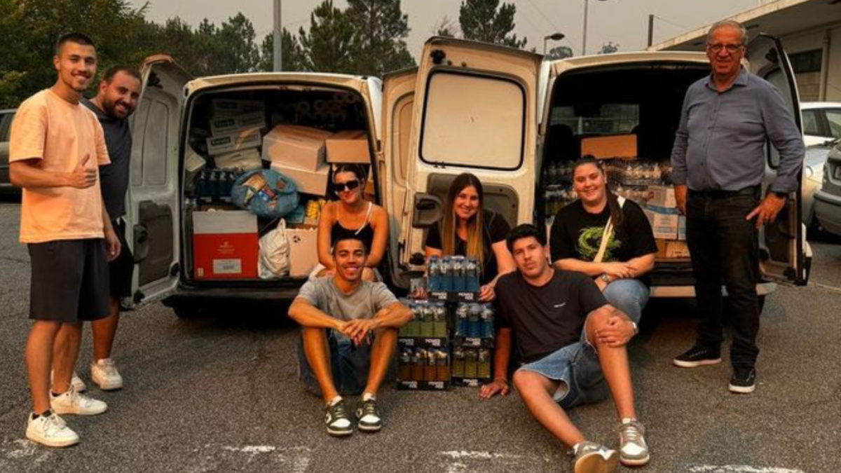 Famalicão: Jovens de Lousado reúnem 800€ em bens para apoiar bombeiros