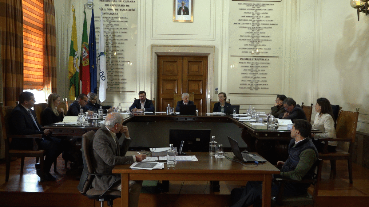 Câmara de Famalicão mantém valores do IMI, Derrama e IRS