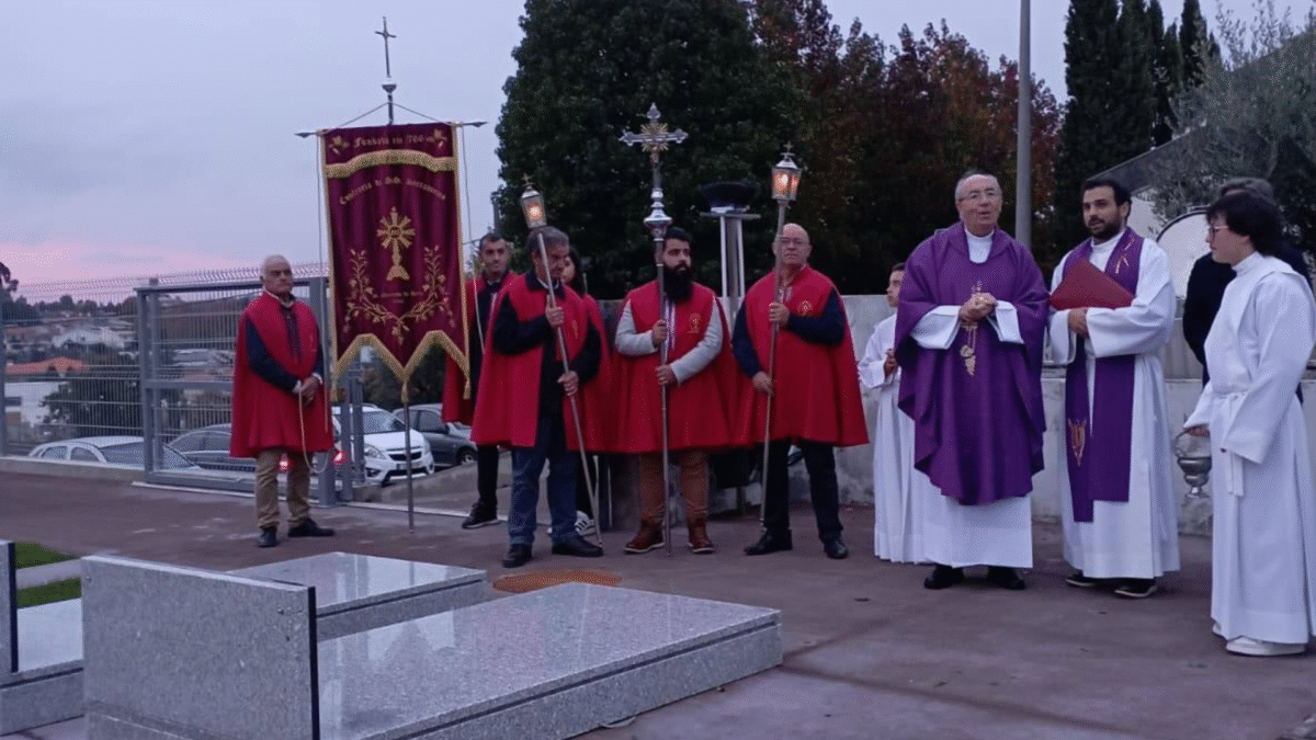 Famalicão: Cemitério de Brufe com nova ala pronta e abençoada