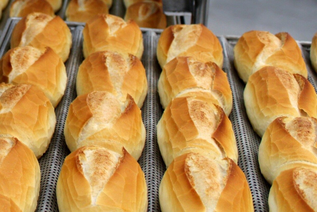 A partir de hoje: Pão chega aos 20 cêntimos a unidade
