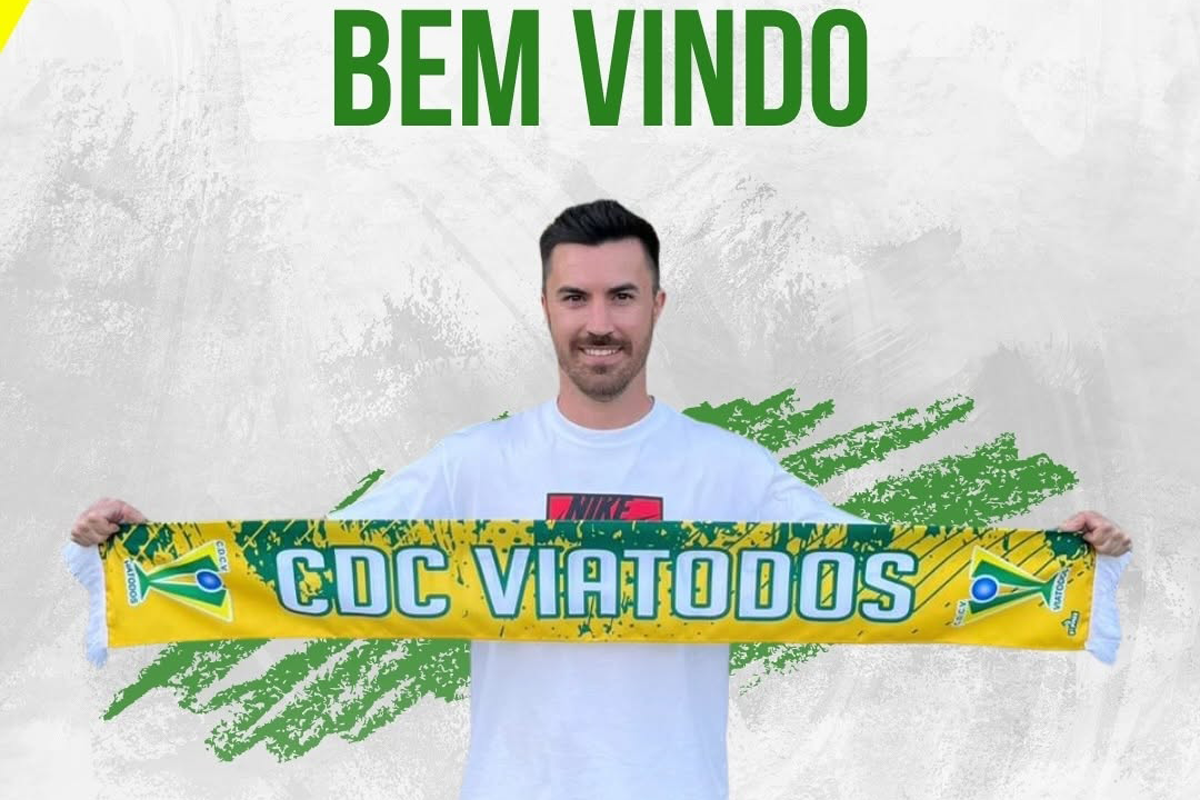 Famalicão: Cesário apresentado no Viatodos